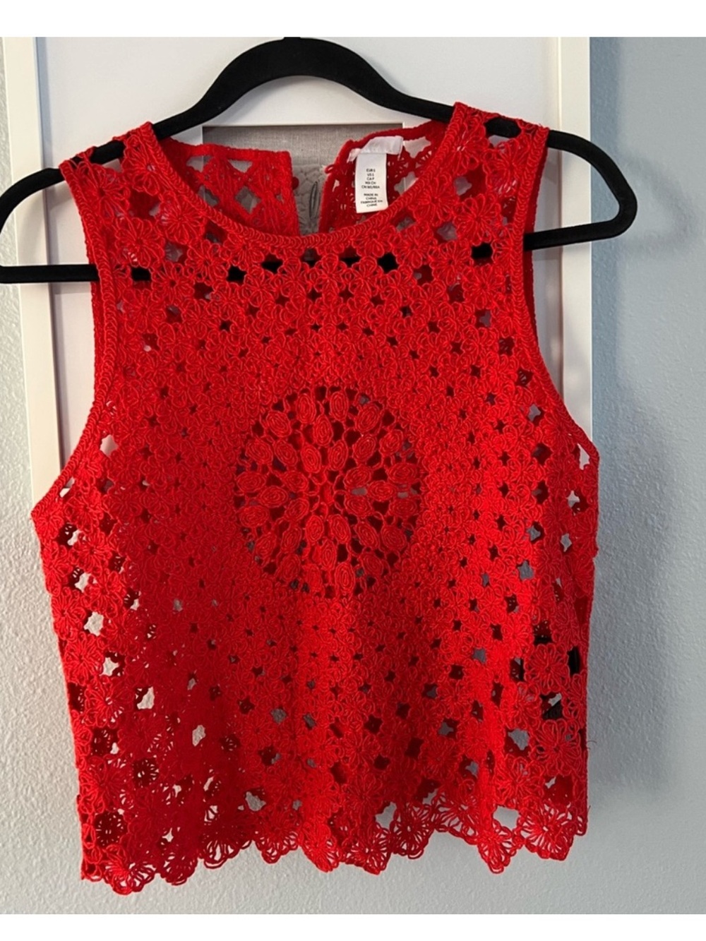 H&M Red Crochet Sleeveless Crop Top
